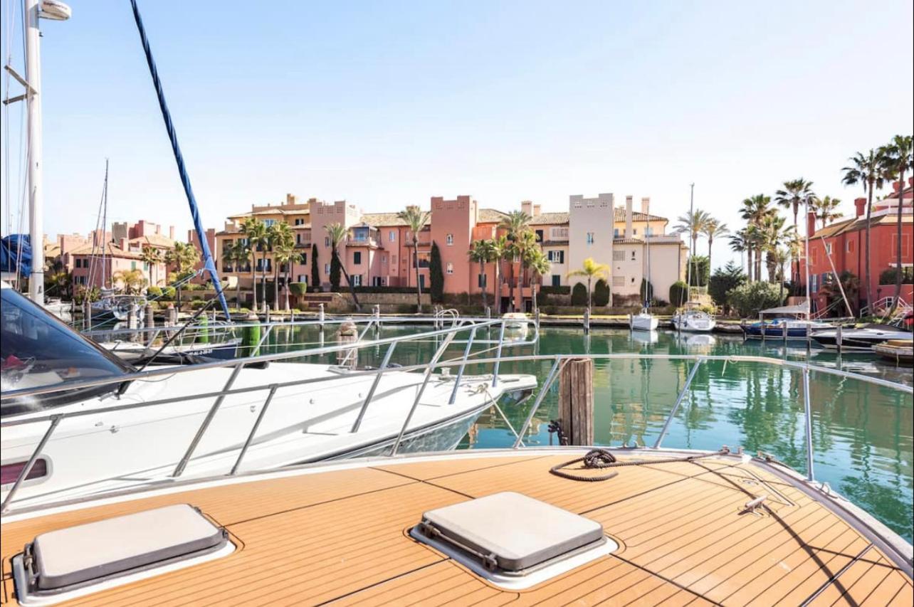 Barco Americano Sotogrande Torreguadiaro Exterior foto